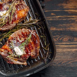 Medium beef steak grill pan